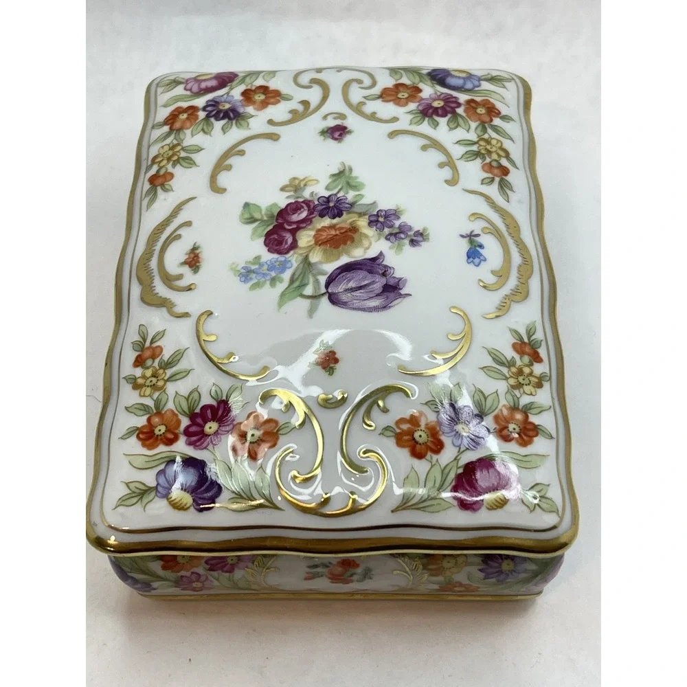 Vintage Schumann Bavaria Arzberg Germany‎  Porcelain Jewelry Box & Trinket Dish
